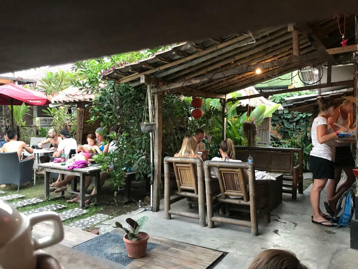 Arjuna Garden Homestay Джок'якарта Екстер'єр фото