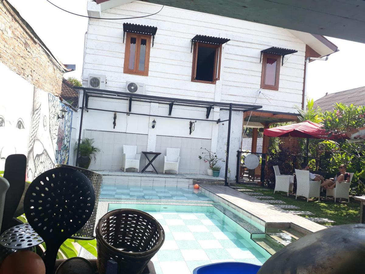 Arjuna Garden Homestay Джок'якарта Екстер'єр фото